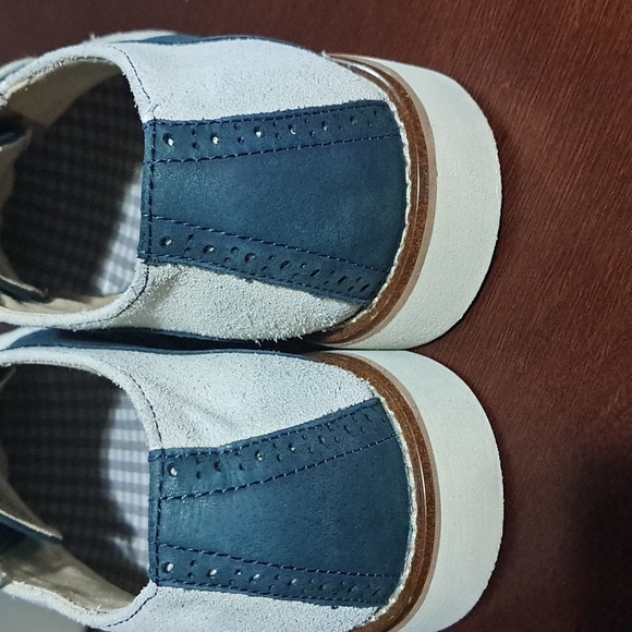 Chaps shoes - Picture 3 of 5